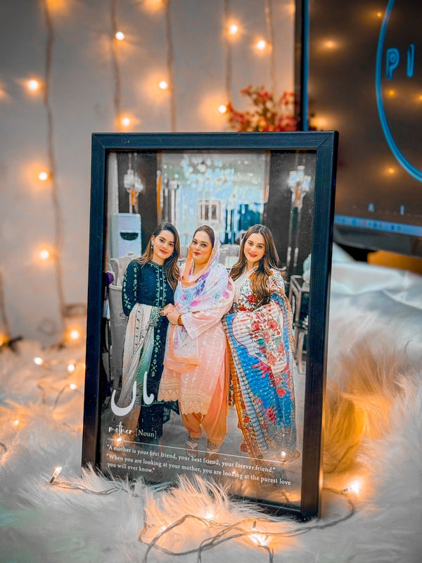 Customize Mother's Day Frame