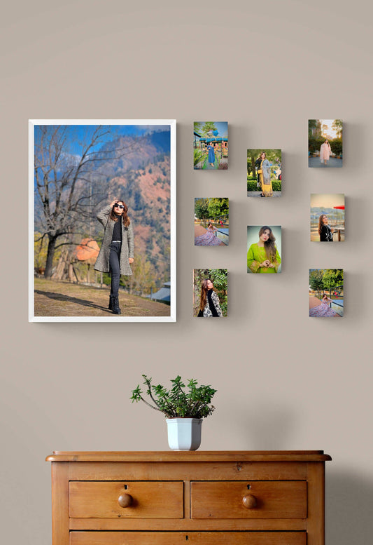 CUSTOM FRAME & 8 TILES